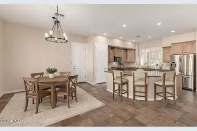 2438 E Iris Drive, Chandler, AZ 85286 - Photo 11