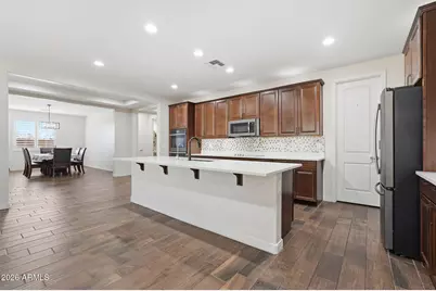 12516 W McLellan Court, Glendale, AZ 85307 - Photo 11