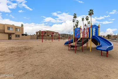 4224 S 46th Place, Phoenix, AZ 85040 - Photo 9
