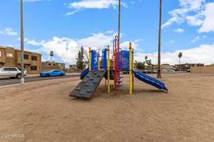 4224 S 46th Pl, Phoenix, AZ 85040 - Photo 31