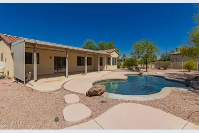 21067 N Sequoia Crest Drive, Surprise, AZ 85387 - Photo 25