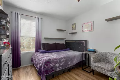 10225 W Minnezona Avenue, Phoenix, AZ 85037 - Photo 21