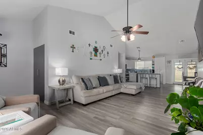 10225 W Minnezona Avenue, Phoenix, AZ 85037 - Photo 7