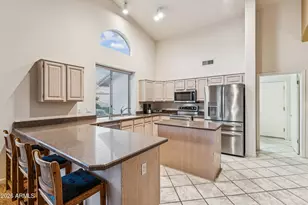 8932 E Salix Cir, Gold Canyon, AZ 85118 - Photo 9