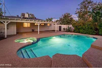 2111 W Solano Drive, Phoenix, AZ 85015 - Photo 23