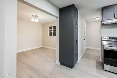 2111 W Solano Drive, Phoenix, AZ 85015 - Photo 11