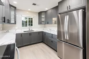 2111 W Solano Dr, Phoenix, AZ 85015 - Photo 5