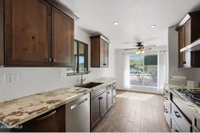 2326 E Mulberry Drive, Phoenix, AZ 85016 - Photo 17