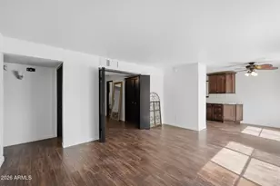 2326 E Mulberry Dr, Phoenix, AZ 85016 - Photo 11