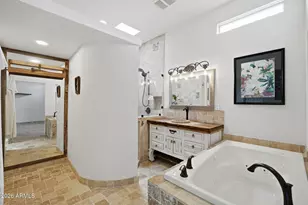 2326 E Mulberry Dr, Phoenix, AZ 85016 - Photo 51