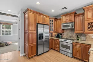 2454 E Roma Ave, Phoenix, AZ 85016 - Photo 5