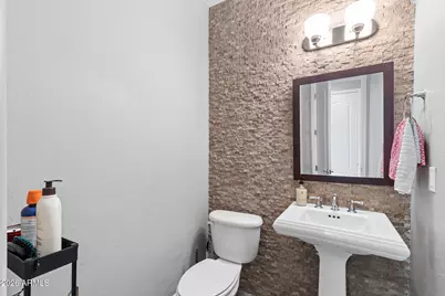 2454 E Roma Avenue, Phoenix, AZ 85016 - Photo 25