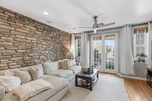 2454 E Roma Ave, Phoenix, AZ 85016 - Photo 1