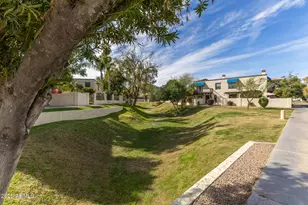 4918 E Siesta Dr, Phoenix, AZ 85044 - Photo 39