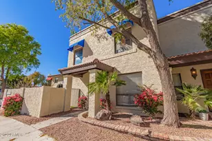 4918 E Siesta Dr, Phoenix, AZ 85044 - Photo 3