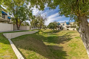 4918 E Siesta Dr, Phoenix, AZ 85044 - Photo 41