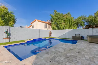 3940 W Park View Lane, Glendale, AZ 85310 - Photo 37