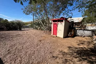 27 N Molino St, Superior, AZ 85173 - Photo 9