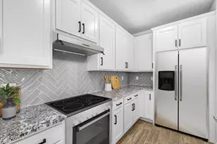 13489 N 158th Ave, Surprise, AZ 85379 - Photo 17