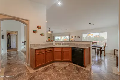 431 N Santiago Trail, Casa Grande, AZ 85194 - Photo 17