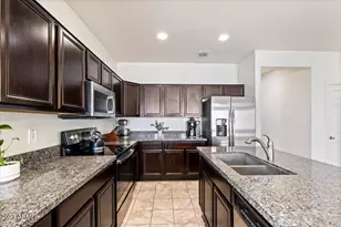 13122 W Rowel Rd, Peoria, AZ 85383 - Photo 3