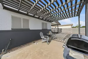 2161 N Middlecoff Dr, Mesa, AZ 85215 - Photo 37