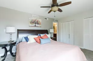 8135 N Central Ave, Phoenix, AZ 85020 - Photo 15