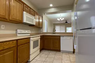 2545 W Warren Dr, Anthem, AZ 85086 - Photo 3