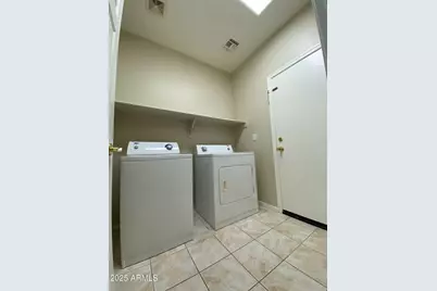 2545 W Warren Drive, Anthem, AZ 85086 - Photo 17