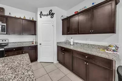 24550 W Raymond Street, Buckeye, AZ 85326 - Photo 9