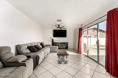 10207 N 51st Drive, Glendale, AZ 85302 - Photo 11