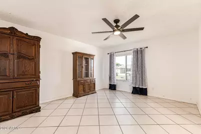 10207 N 51st Drive, Glendale, AZ 85302 - Photo 9