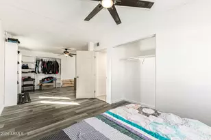 10207 N 51st Dr, Glendale, AZ 85302 - Photo 17