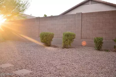 16950 W Nottingham Way, Surprise, AZ 85374 - Photo 25