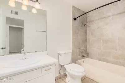 7937 W Pinchot Avenue, Phoenix, AZ 85033 - Photo 25