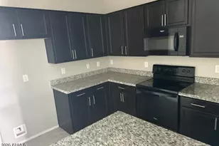 21570 W Cocopah St, Buckeye, AZ 85326 - Photo 7