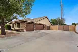 1822 E Lexington Ave N, Gilbert, AZ 85234 - Photo 33