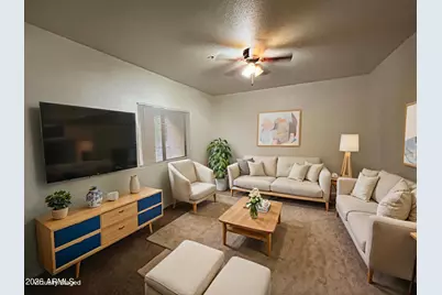 920 E Devonshire Avenue #2026, Phoenix, AZ 85014 - Photo 1