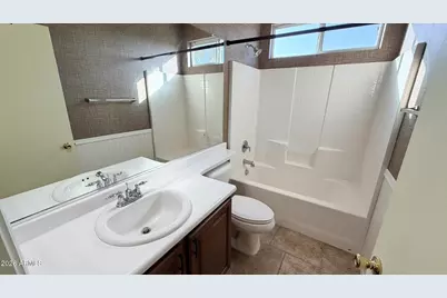 45031 W Woody Road, Maricopa, AZ 85139 - Photo 9