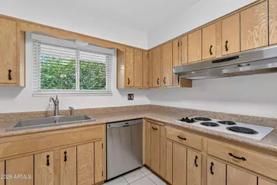 10850 W Deanne Drive, Sun City, AZ 85351 - Photo 7