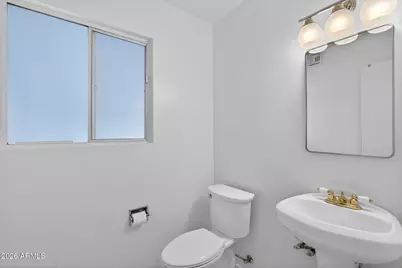 10850 W Deanne Drive, Sun City, AZ 85351 - Photo 17