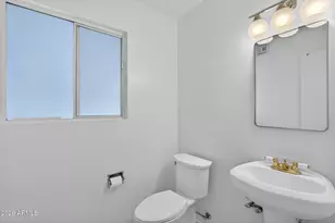 10850 W Deanne Dr, Sun City, AZ 85351 - Photo 17