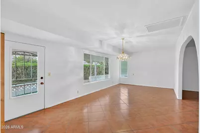 10850 W Deanne Drive, Sun City, AZ 85351 - Photo 5