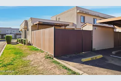 1033 E Bendix Drive, Tempe, AZ 85283 - Photo 25