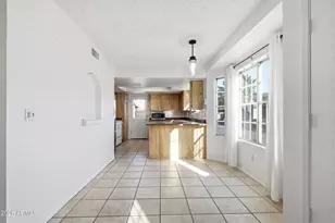 1033 E Bendix Dr, Tempe, AZ 85283 - Photo 11