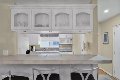 4600 N 68th Street #304, Scottsdale, AZ 85251 - Photo 7