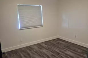 18245 North 21st St, Phoenix, AZ 85022 - Photo 13