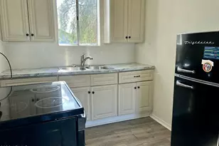 5545 W State Ave, Glendale, AZ 85301 - Photo 3