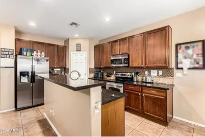 8008 S 53rd Lane, Laveen, AZ 85339 - Photo 13