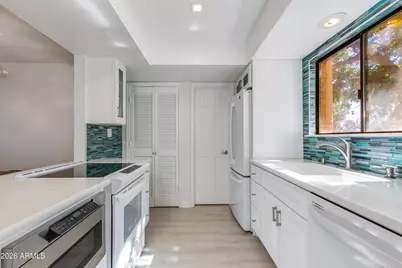 3031 N Civic Center Plaza #218, Scottsdale, AZ 85251 - Photo 17